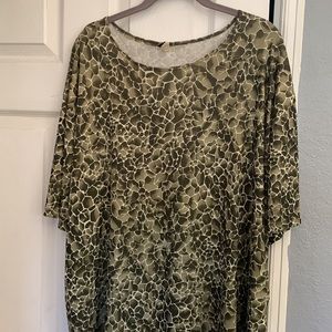 Made in USA Beautiful animal print top versatile